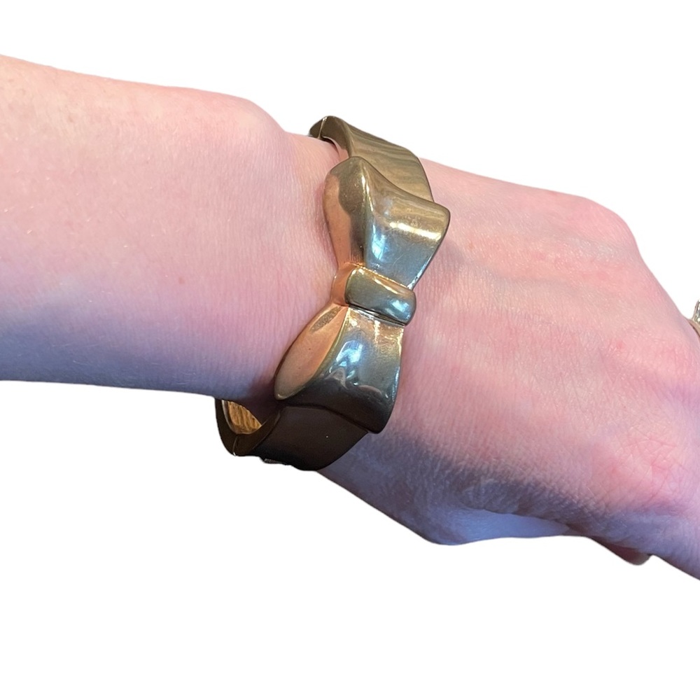 Bow Bracelet Bangle